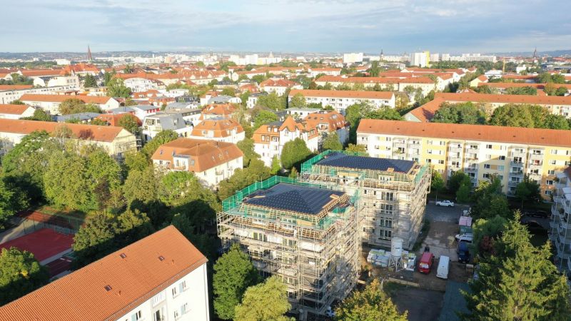 Dach- und Fassadenarbeiten sowie Innenausbau